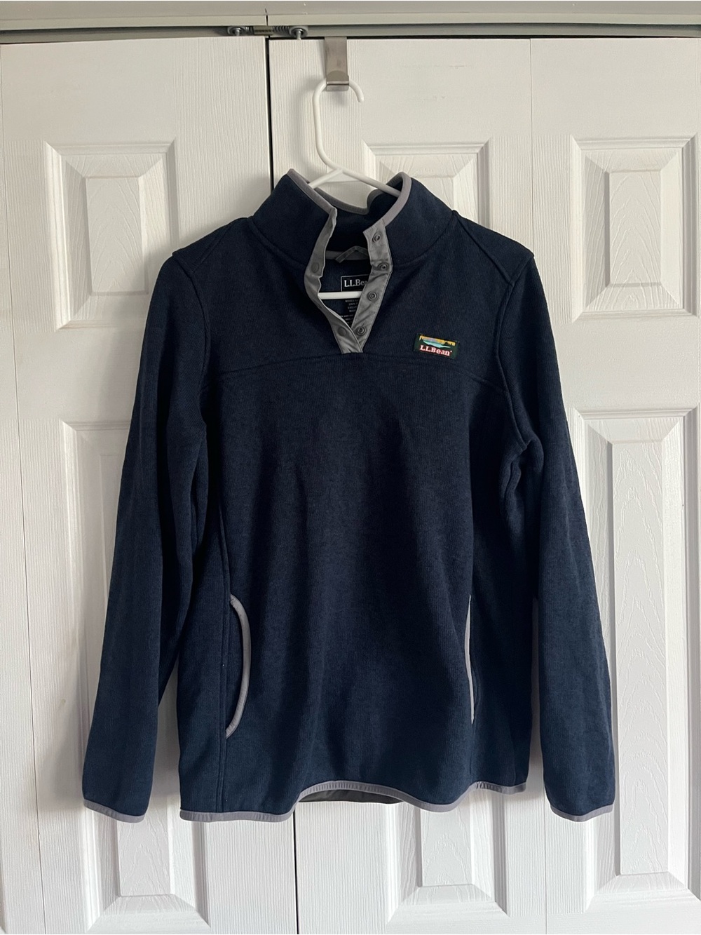 L.L bean 1/4 button up